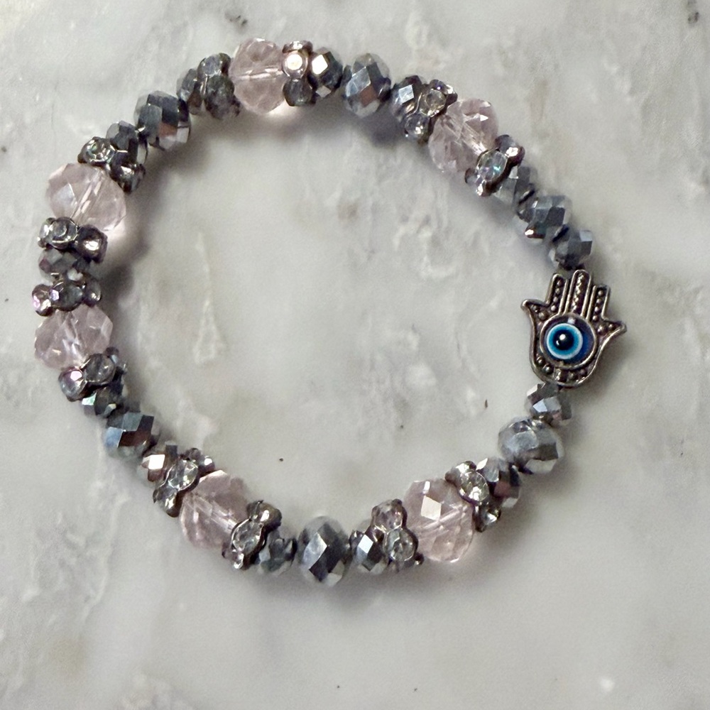 Elegant Silver and Pink Beaded Hamsa & evil eye Bracelet